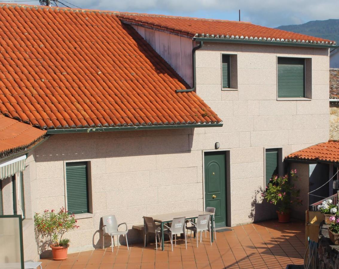 Apartamentos Outeiro Pobra Do Caraminal Exterior foto